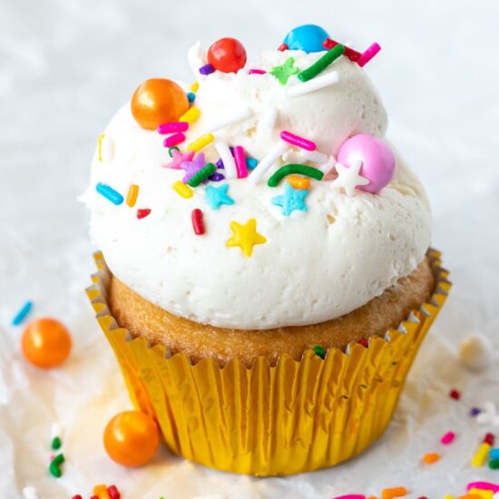 Piñata Cupcakes - Recipe photo by WonkyWonderful