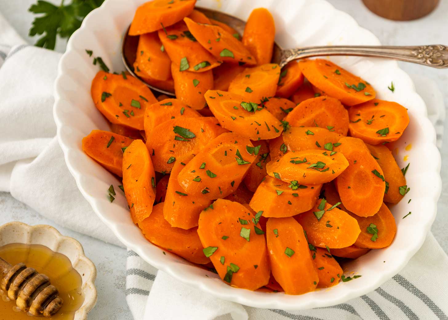 Slow Cooker Carrots - Recipe photo by pumpkinnspice