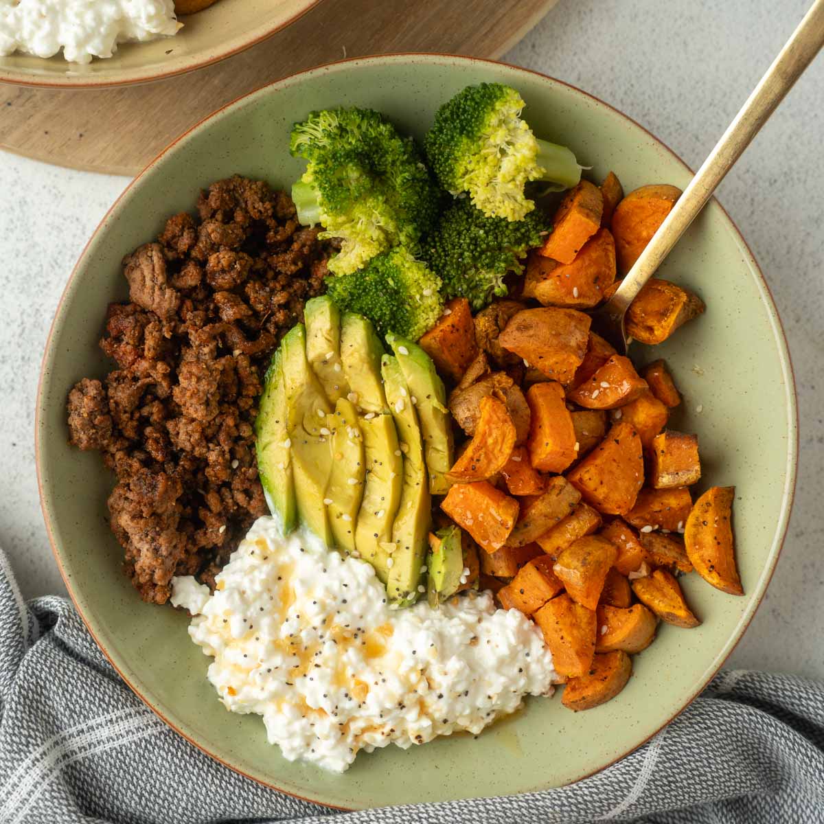 Sweet Potato and Ground Beef Bowls - Recipe photo by Maria Lucey Dietitian