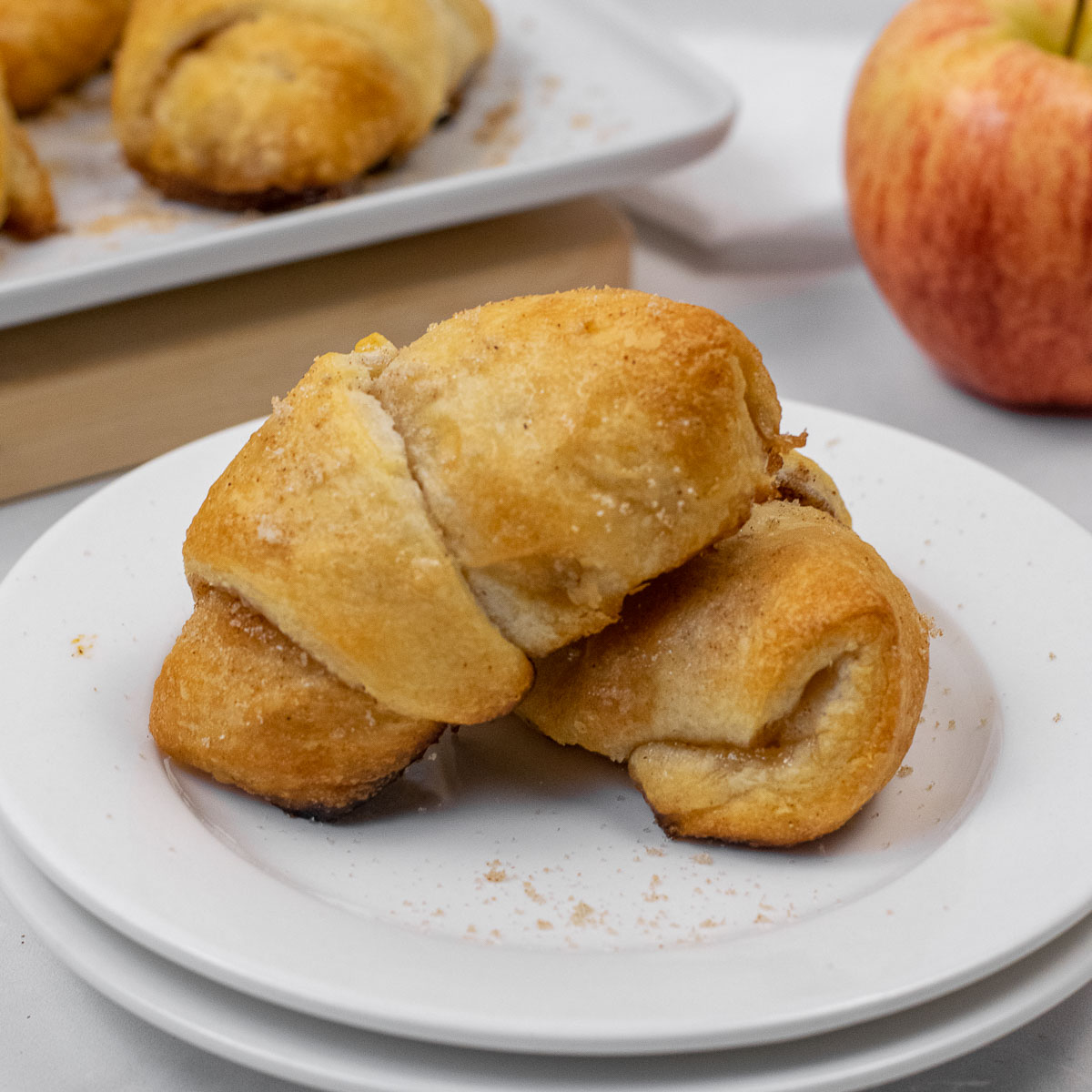 Apple Pie Crescent Rolls - Recipe photo by ToSimplyInspire