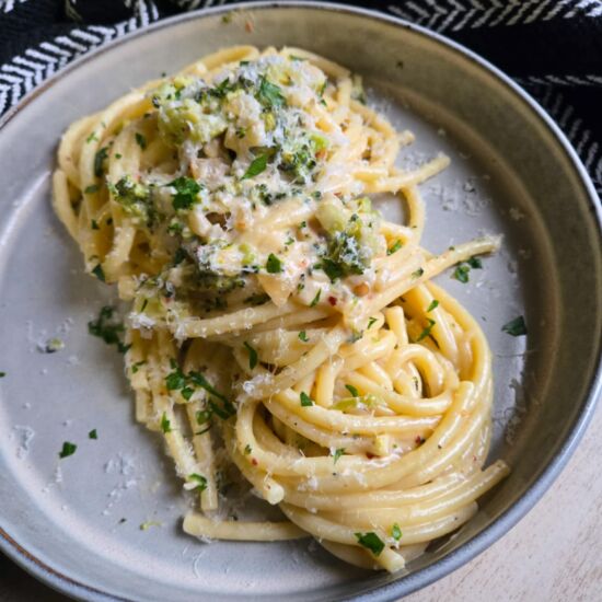 Creamy Broccoli Cheddar Bucatini - Recipe photo by the_happy_veg