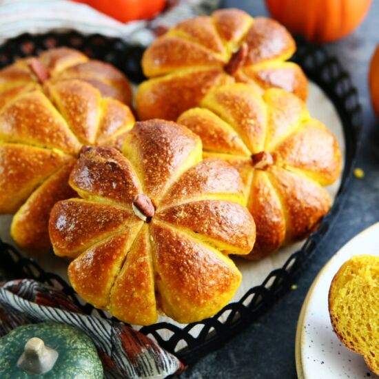 Pumpkin Shaped Bread Rolls - Recipe photo by Taste of Home