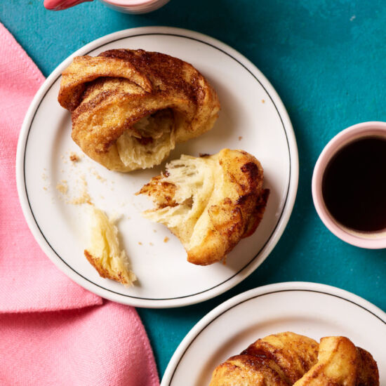Air Fryer Cinnamon Buns - Recipe photo by AirfryerUK