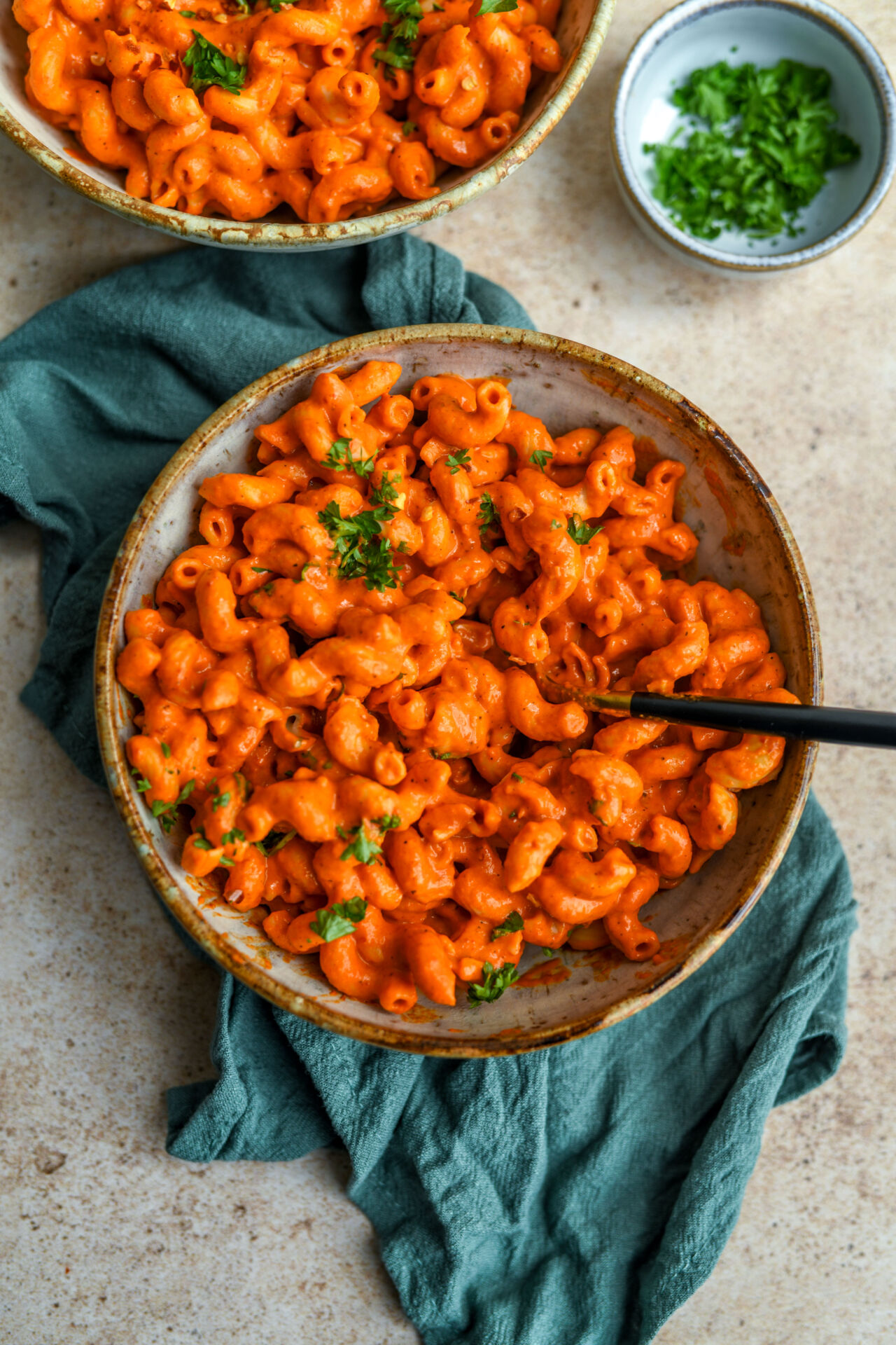 Roasted Red Pepper Harissa Pasta - Recipe photo by veganreset