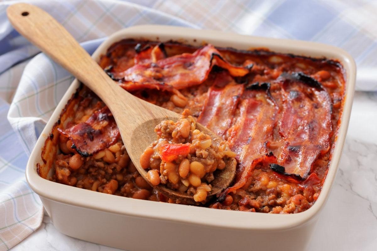 Ground Beef & Baked Bean Casserole - Recipe photo by jenn@cookwhatyoulove.com