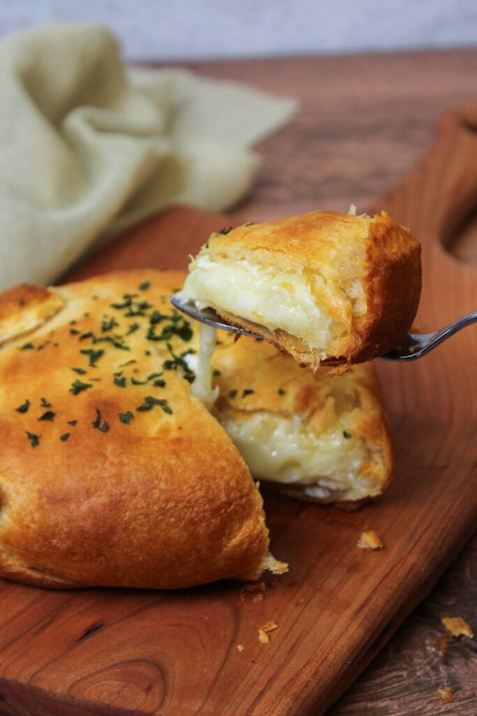Quick and Easy Baked Brie En Croute - Recipe photo by thecandidcooks
