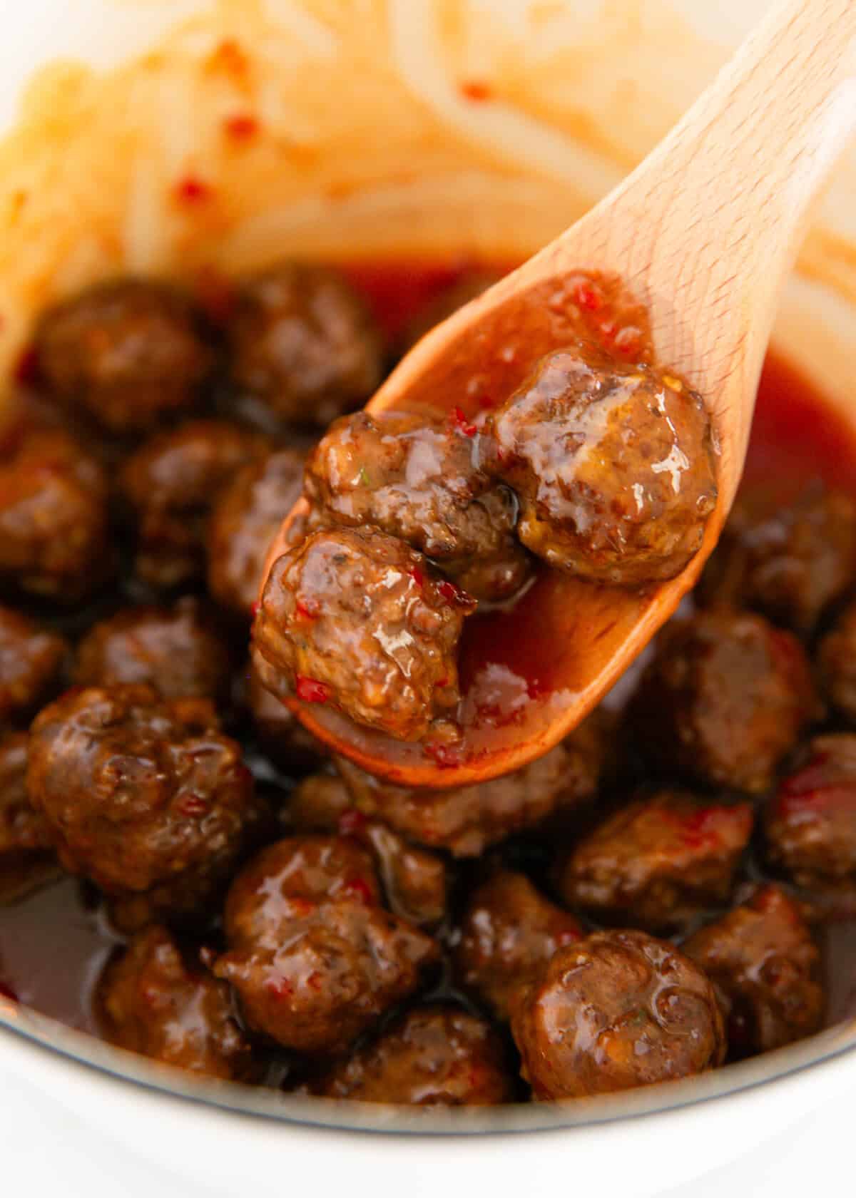 Cocktail Meatballs - Recipe photo by I Heart Naptime