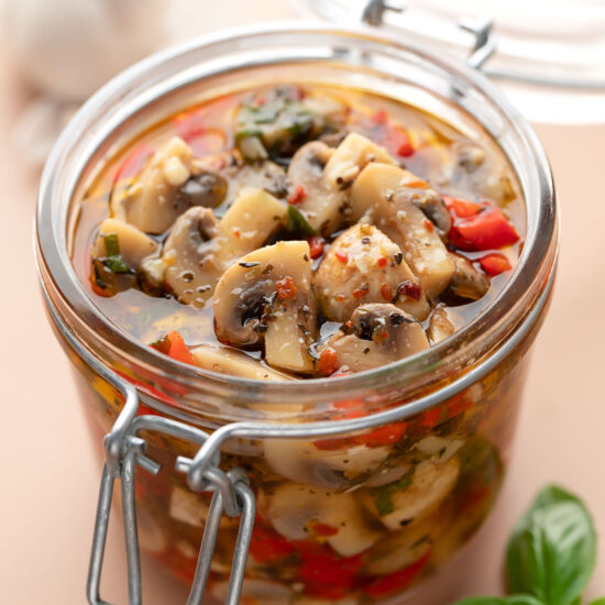 Marinated Mushrooms - Recipe photo by peasandcrayons