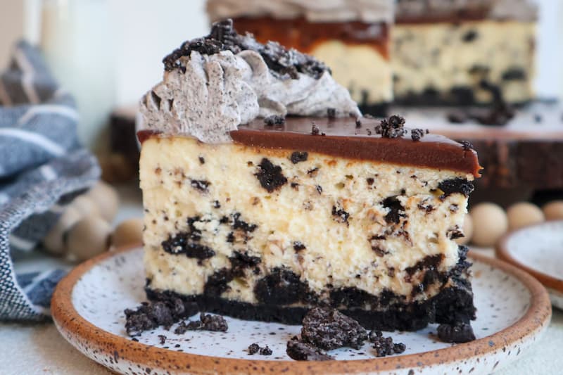 Gluten Free Oreo Cheesecake - Recipe photo by goldengracekitchen
