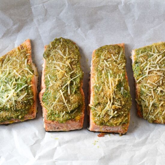 Pesto Crusted Salmon - Recipe photo by chefv