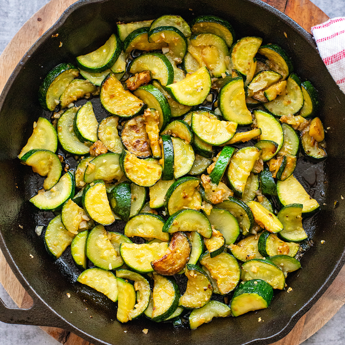 Sautéed Zucchini With Garlic - Recipe photo by IrenaMacri