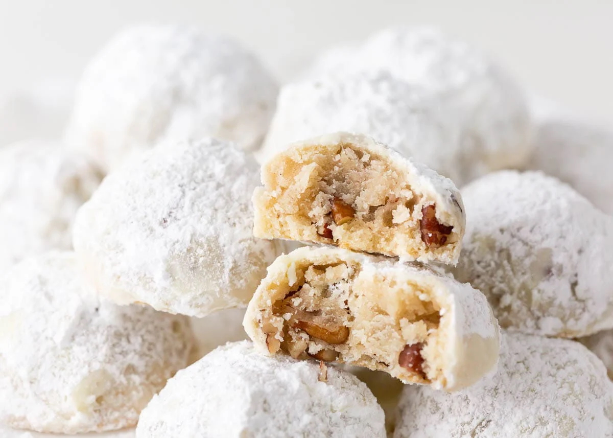Snowball Cookies - Recipe photo by I Heart Naptime