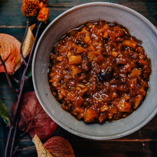 Spiced Pear Chutney - Recipe photo by wellandfull