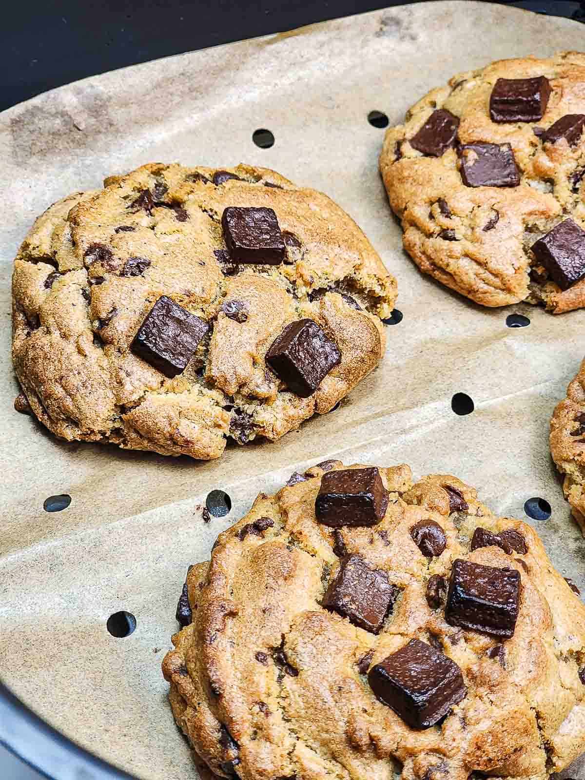 Air Fryer Chocolate Chunk Cookies - Recipe photo by ImmigrantsTable