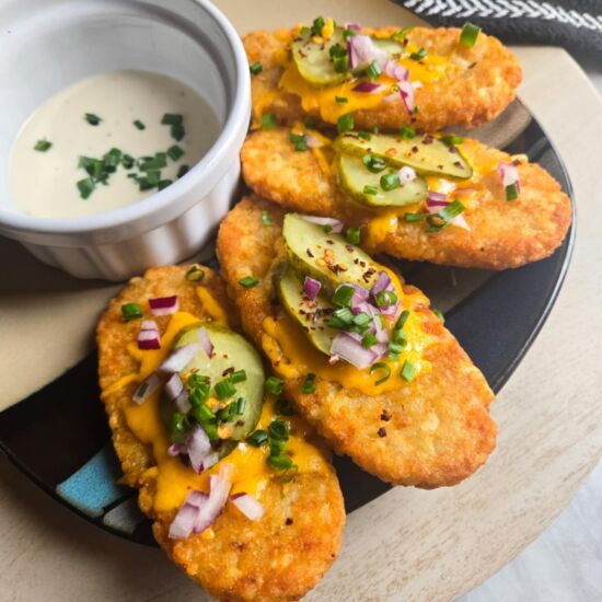 Cheddar Pickle Hashbrowns - Recipe photo by the_happy_veg