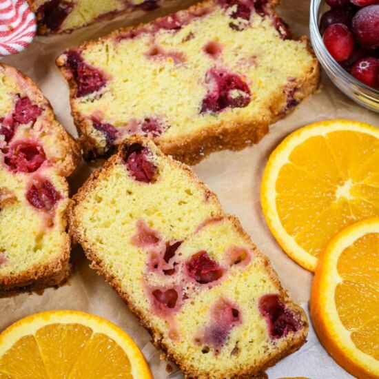 Cranberry Orange Bread - Recipe photo by bastecutfold