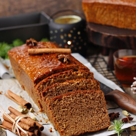 Moist Gingerbread Cake - Recipe photo by Rachida
