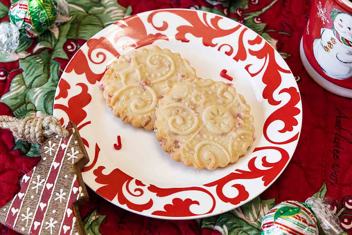 Peppermint Shortbread Two Ways - Recipe photo by iwilkerson