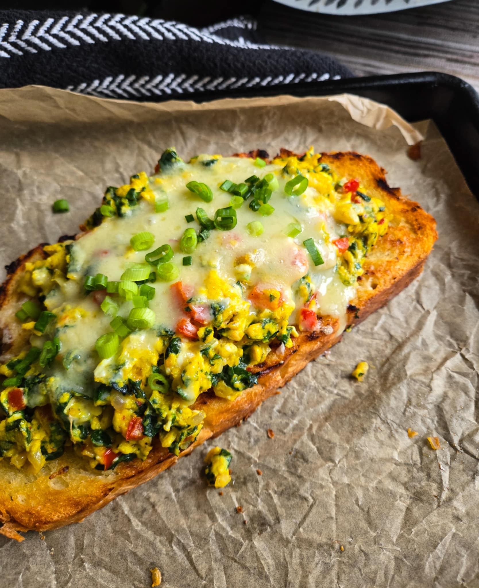 Cheesy Spinach Scram Toastie - Recipe photo by the_happy_veg