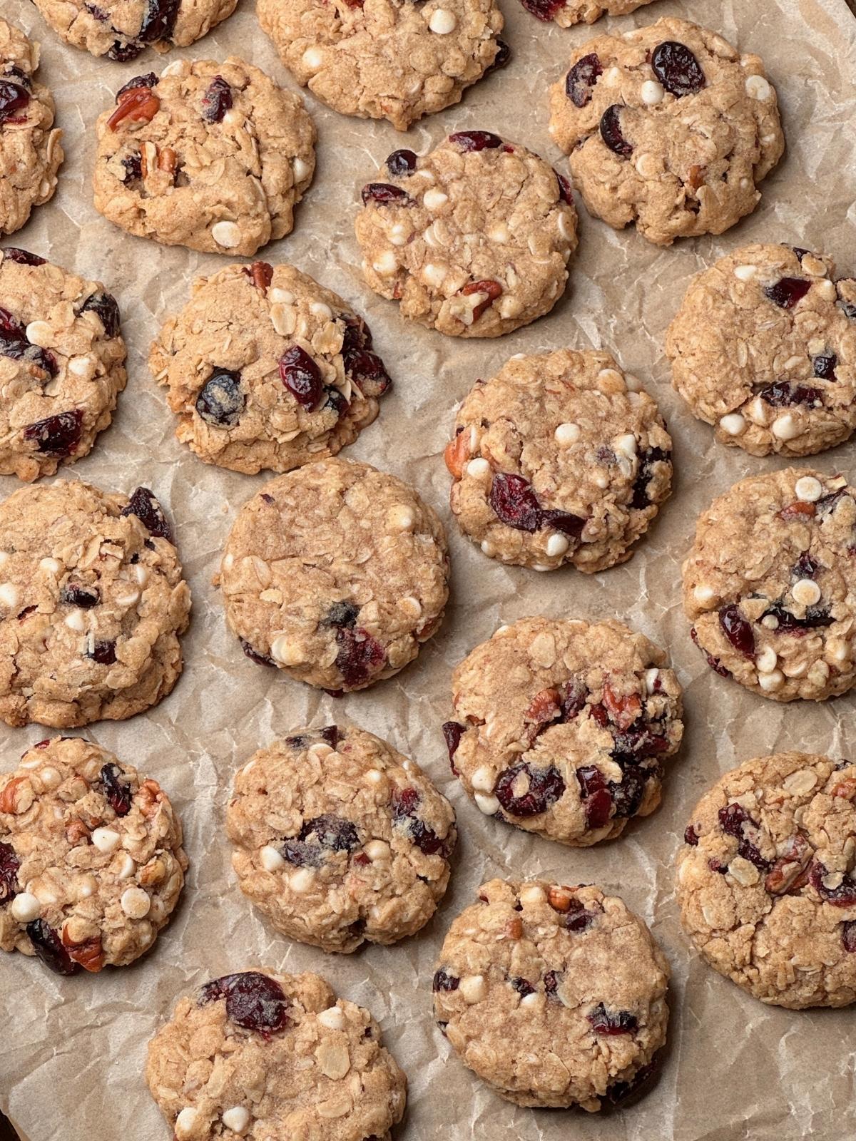 Vegan Cranberry Oatmeal Cookies - Recipe photo by serenetrail