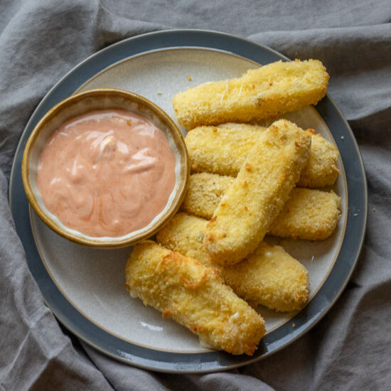 Air Fryer Mozzarella Sticks - Recipe photo by My Best Air Fryer Recipes