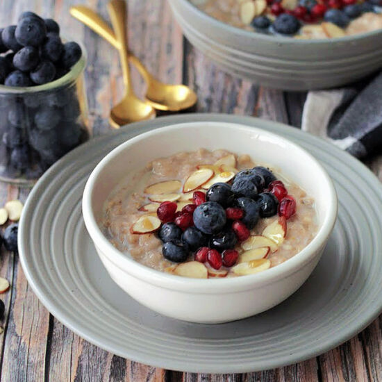 Slow Cooker Oatmeal - Recipe photo by agoudalife