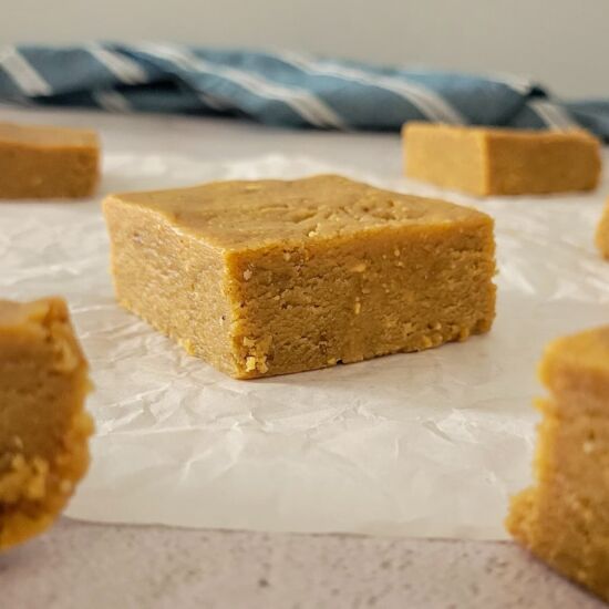 2 Ingredient Peanut Butter Fudge - Recipe photo by Hip Hip Gourmet