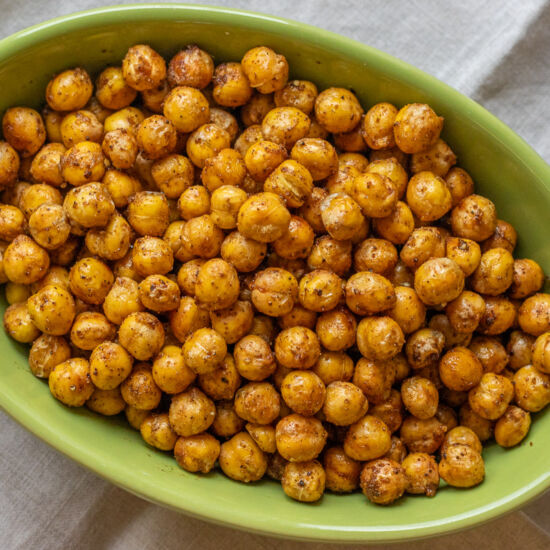 Crispy Air Fryer Chickpeas - Recipe photo by My Best Air Fryer Recipes
