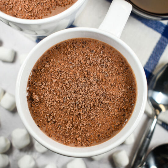 Blueberry Hot Chocolate - Recipe photo by bastecutfold