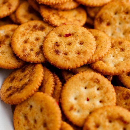 Sweet & Spicy Ritz Crackers - Recipe photo by TheSaltyMarshmallow