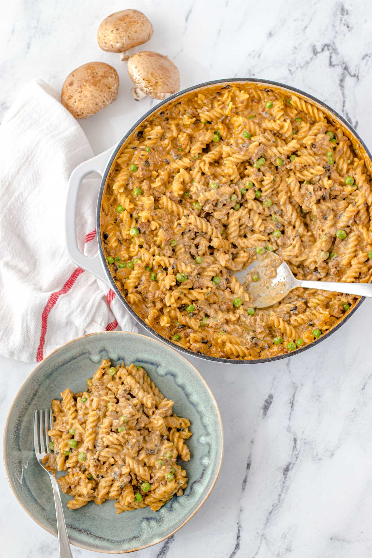 Hamburger Helper Beef Stroganoff - Recipe photo by whippeditup