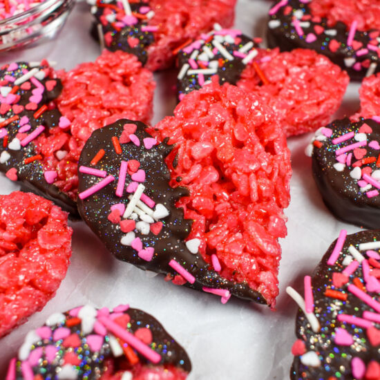 Valentine Krispie Treats - Recipe photo by bastecutfold