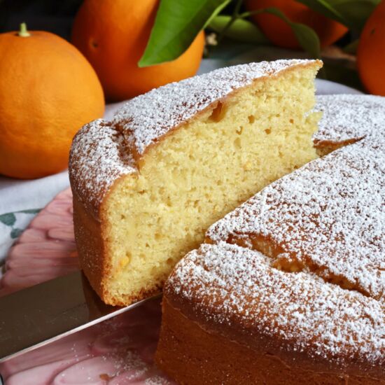 Mandarin Orange Cake - Recipe photo by christinascucina
