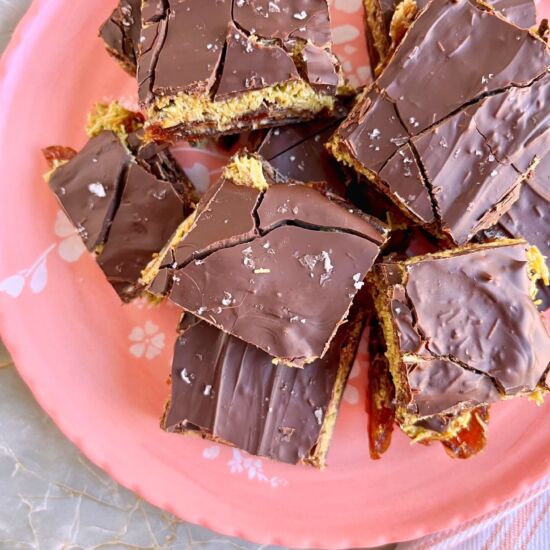Dubai Date Bark - Recipe photo by theyummymuffin02