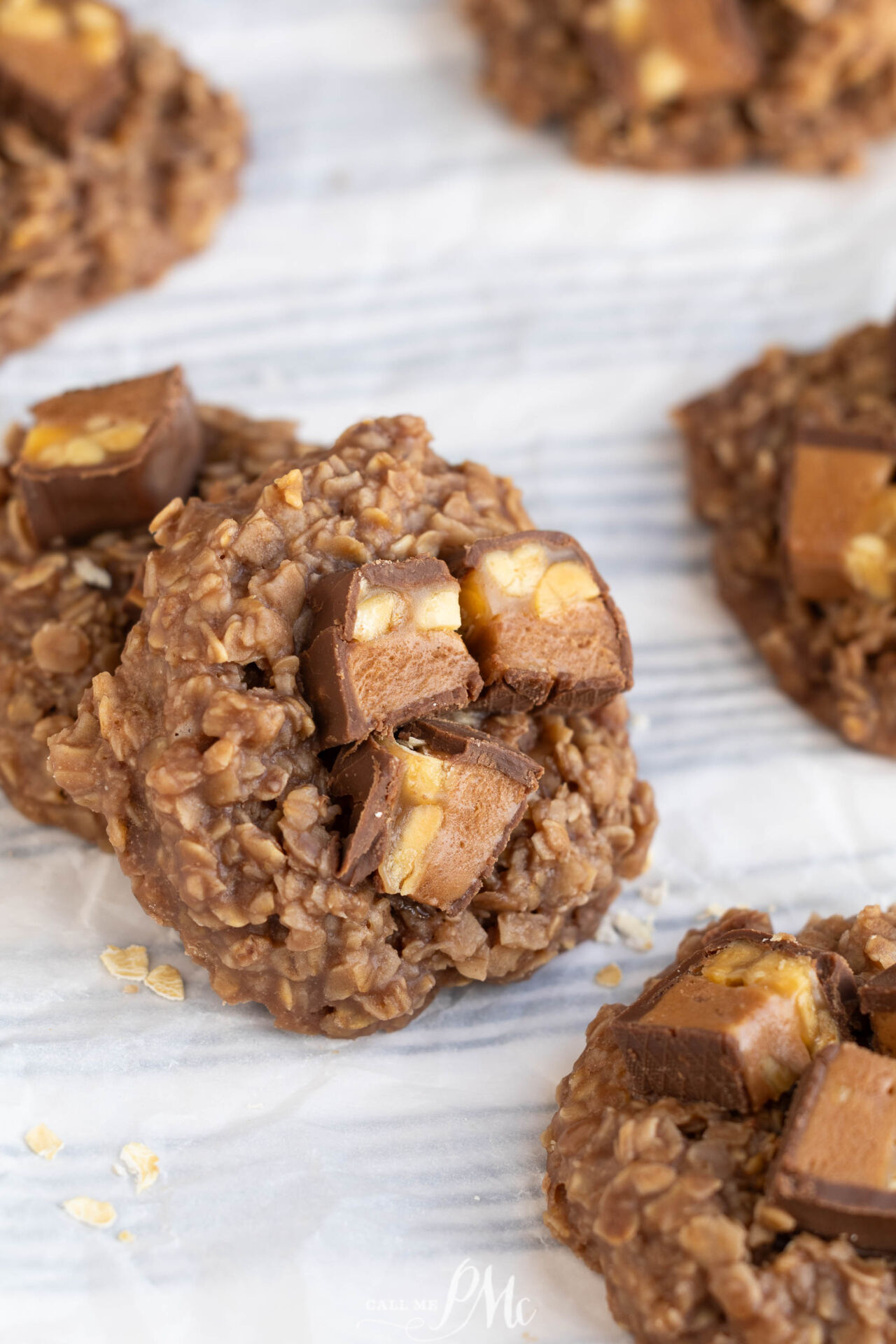No-Bake Snickers Chocolate Oatmeal - Recipe photo by CallMePMc
