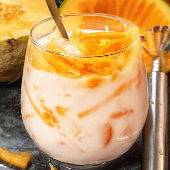 Best Cantaloupe Drink 2 Ways! Easy! - Recipe photo by Rice Life Foodie