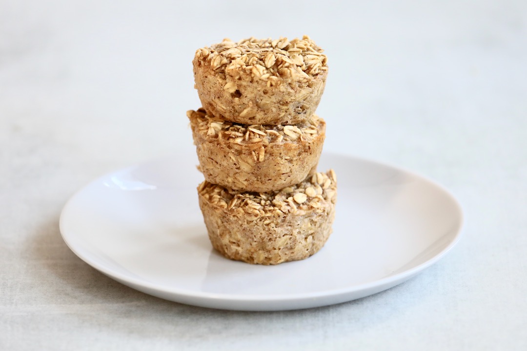 Healthy Baked Oatmeal Cups - Recipe photo by chefv