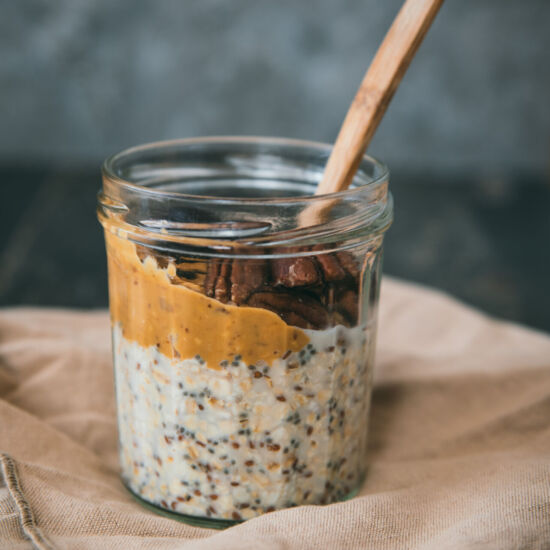 Overnight Oats - Recipe photo by zesttangerine