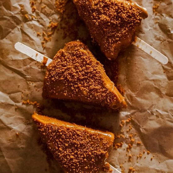 Frozen Biscoff Cheesecake Sticks - Recipe photo by etfoodvoyage