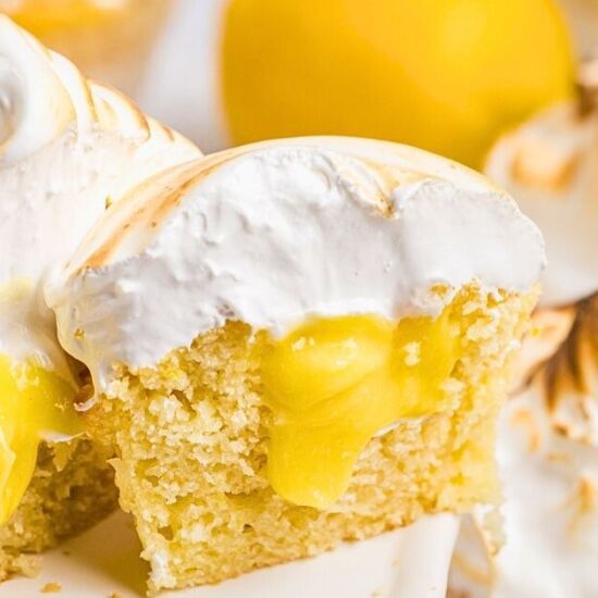 Lemon Meringue Pie Cupcakes - Recipe photo by thefreshcooky