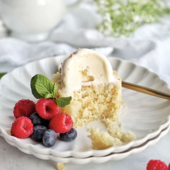 Mini Butter Cakes - Recipe photo by Ereese