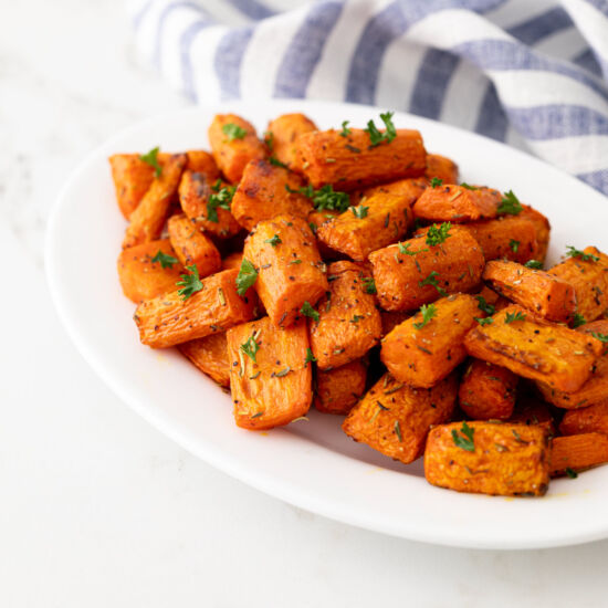 Air Fryer Carrots - Recipe photo by The Blond Cook