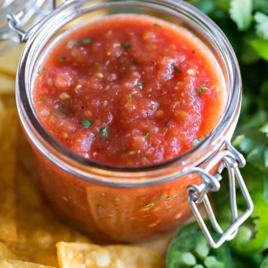 Easy Restaurant Style Salsa - Recipe photo by peasandcrayons