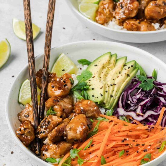 Teriyaki Chicken Rice Bowls - Recipe photo by hipmamasplace