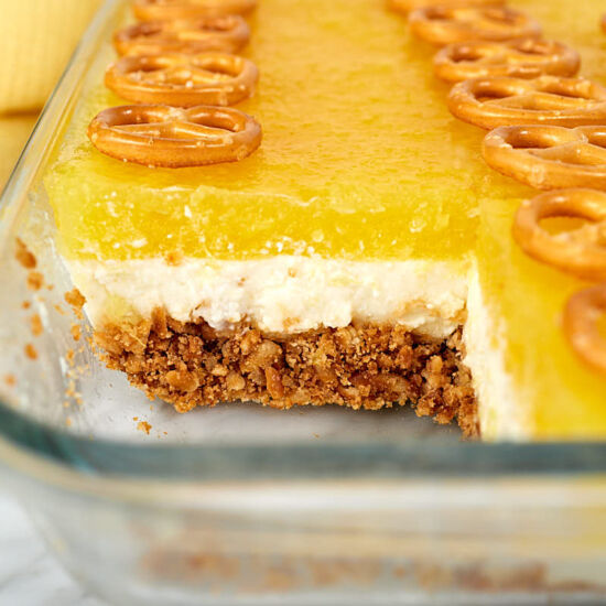 Pineapple Pretzel Salad - Recipe photo by jellojoy