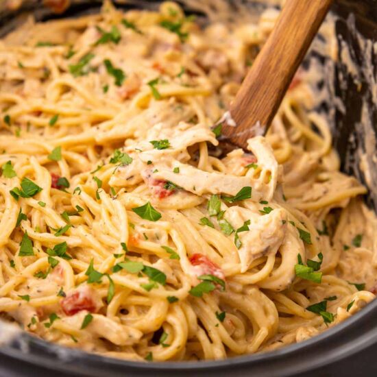 Slow Cooker Chicken Spaghetti - Recipe photo by pumpkinnspice