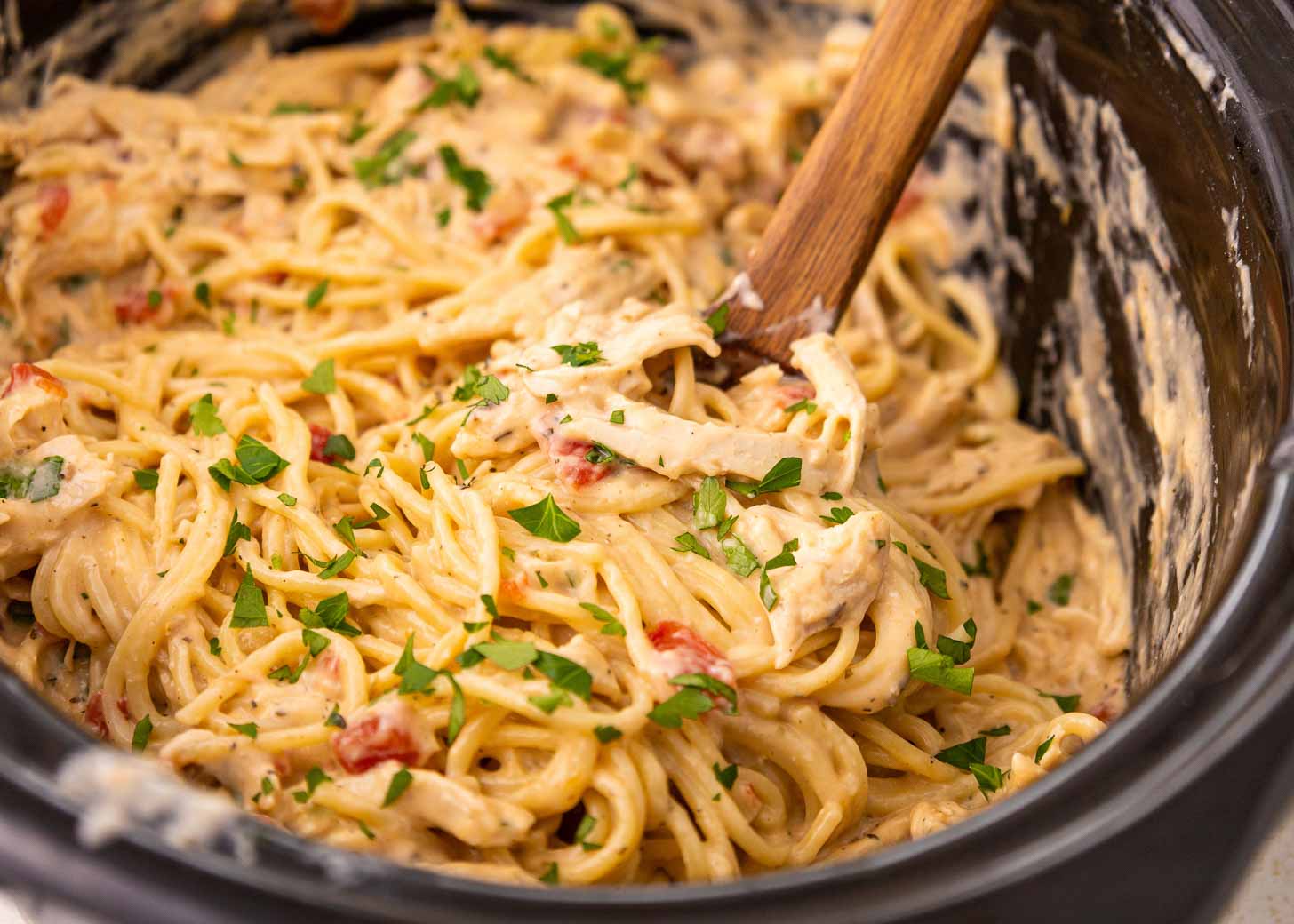 Slow Cooker Chicken Spaghetti - Recipe photo by pumpkinnspice