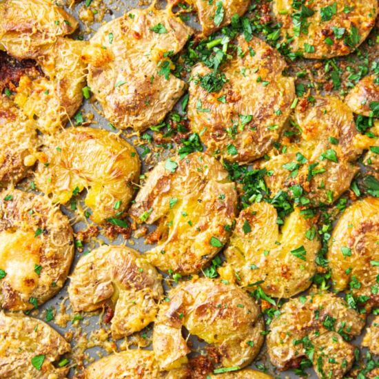 Garlic Parmesan Smashed Potatoes - Recipe photo by Garden in the kitchen