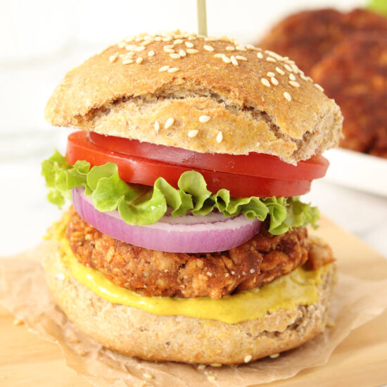 Vegan High-Protein TVP Burgers - Recipe photo by Marinela