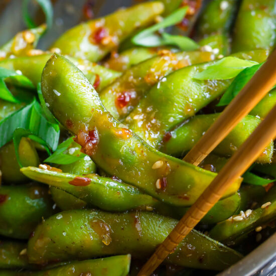 Sweet Chili Edamame - Recipe photo by peasandcrayons